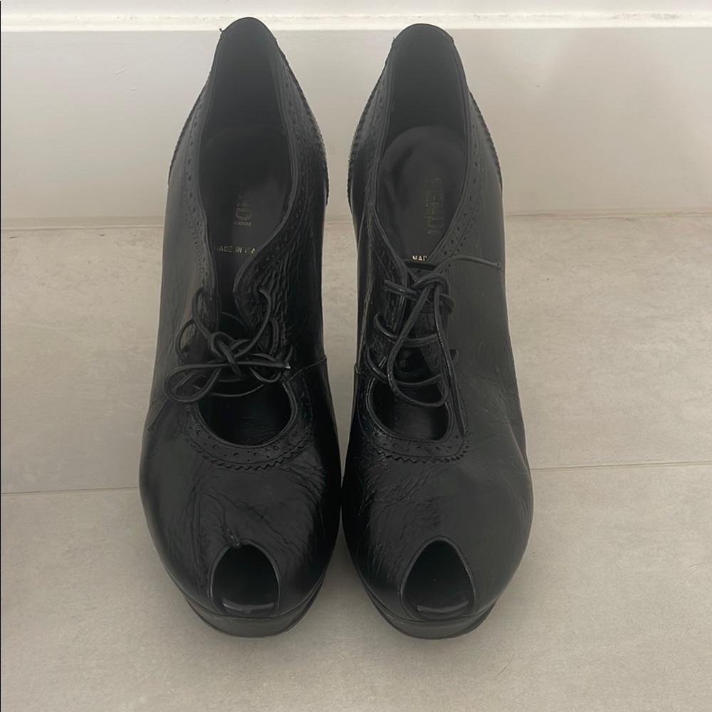 Fendi Black High Heel Oxford Pumps sz 38